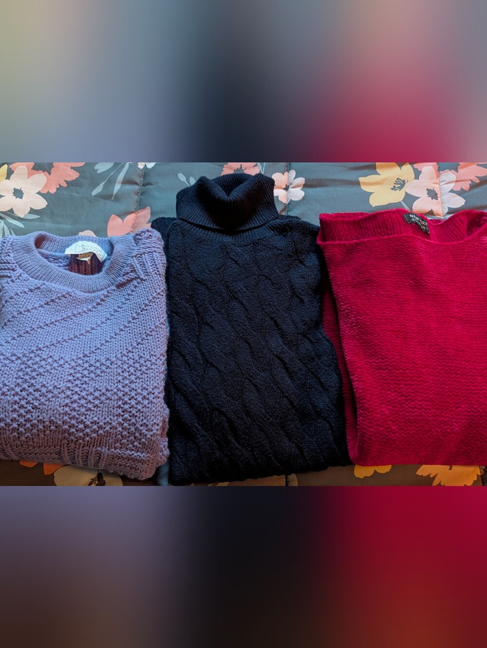 3 Ladies Sweaters ( M)
